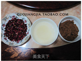 简单易制【玫瑰花酱】搭配桃胶甜汤超级美味噢~的做法步骤：1