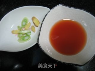 番茄肉片汤的做法步骤：3