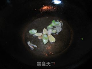 番茄肉片汤的做法步骤：4