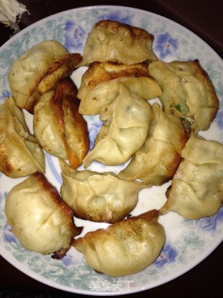 生煎饺子的做法步骤：4