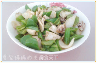 墨鱼仔炒青椒的做法步骤：8