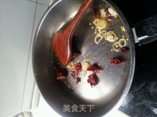 素炒豆芽的做法步骤：3
