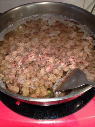 秘制牛肉辣酱的做法步骤：4
