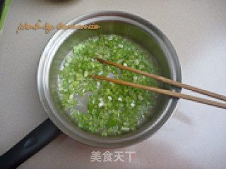 土鸡蛋炒芹菜的做法步骤：3