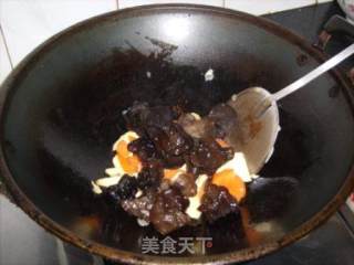 冬笋炒肉皮的做法步骤：6