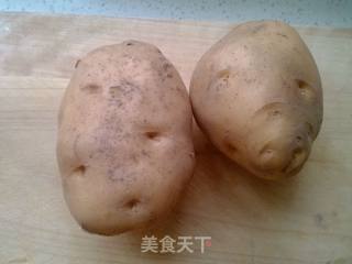 炝拌土豆丝的做法步骤：1