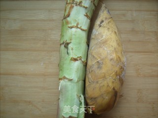 炒莴笋冬笋丝的做法步骤：1