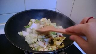 酱油肉炒娃娃菜的做法步骤：5