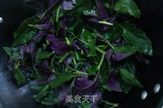 炒红菜的做法步骤：3