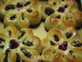 蜜豆花包的做法步骤：11