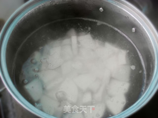 利湿消痒--芋头红枣汤的做法步骤：4