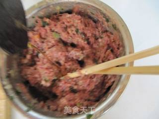 汉堡牛肉饼的做法步骤：13