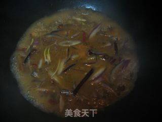 泡椒鲫鱼的做法步骤：9
