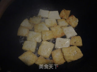 青椒炒豆腐的做法步骤：3