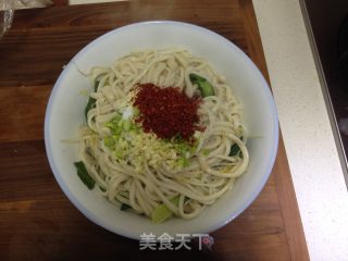 油泼拉条子的做法步骤：5