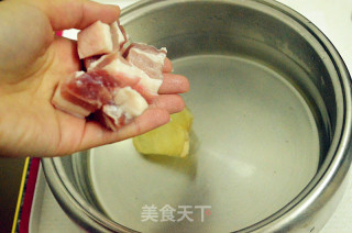 笋焖五花肉的做法步骤：4