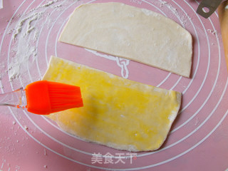 草莓卡仕达千层酥的做法步骤：3