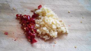 糖醋炝莲菜的做法步骤：3