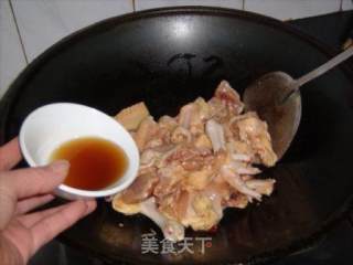 土豆烧童子鸡的做法步骤：5