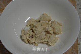 金丝小枣馍的做法步骤：1
