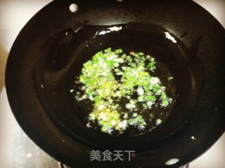 春天时令菜：蚕豆米炒马蹄的做法步骤：11