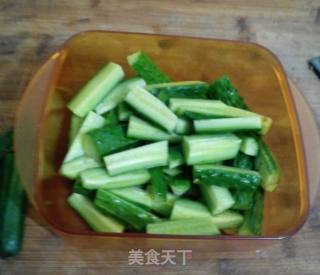 绝味黄瓜条的做法步骤：2