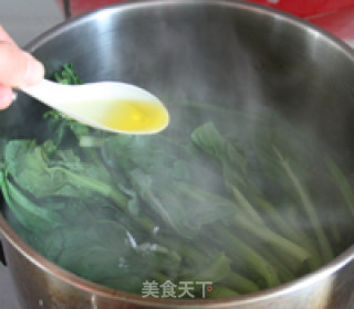 凉拌广东菜心的做法步骤：3