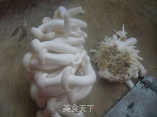 蚝油双菇的做法步骤：2