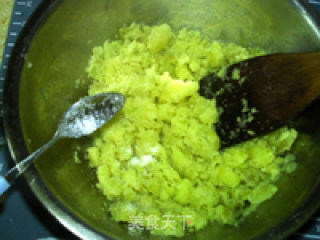 土豆泥批萨的做法步骤：5