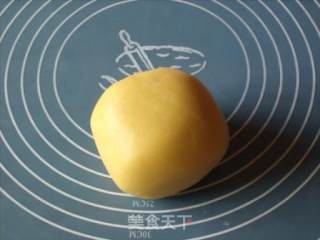 葡萄干蛋黄饼干的做法步骤：5