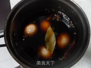 卤鸡蛋的做法步骤：3