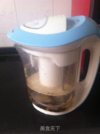 黑豆大米豆浆的做法步骤：4