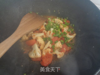 西红柿炒花菜的做法步骤：6