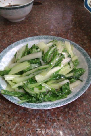 炒小白菜的做法步骤：6