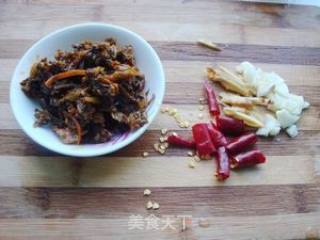 腌菜炒萝卜的做法步骤：2