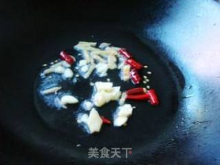 腌菜炒萝卜的做法步骤：3