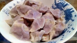 紫色斑斓～猪肉芹菜胡萝卜水饺的做法步骤：3