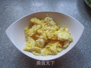 黄瓜片炒鸡蛋的做法步骤：4