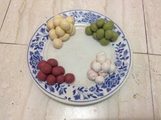 果香酒酿小圆子的做法步骤：4