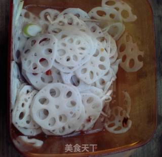 糖醋莲菜的做法步骤：4