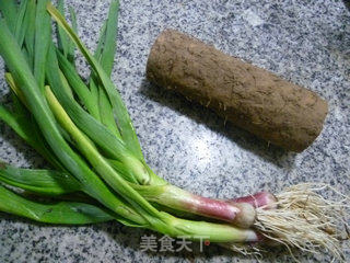 大蒜炒山药的做法步骤：1