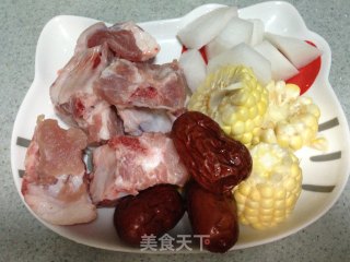 猪心排骨汤的做法步骤：3