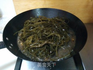 【海带炖猪蹄】——简单而不失美味的做法步骤：8