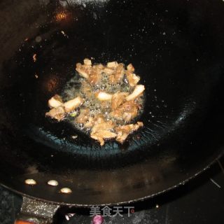 峨眉豆炒肉的做法步骤：3