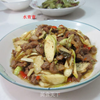 蒿笋炒肉的做法步骤：8
