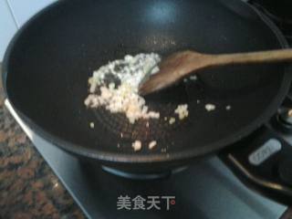 荷兰豆爆炒鱿鱼的做法步骤：3
