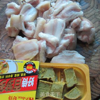 咖喱烧肉的做法步骤：1