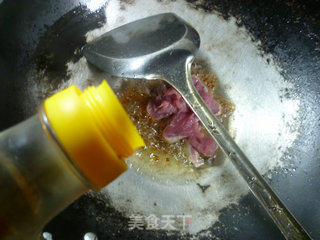 里脊肉炒夜开花的做法步骤：5