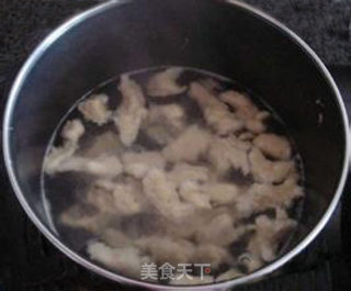 鸡蛋炒疙瘩的做法步骤：3
