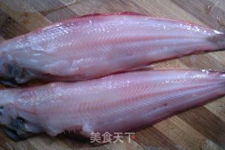 红烧龙舌鱼的做法步骤：2